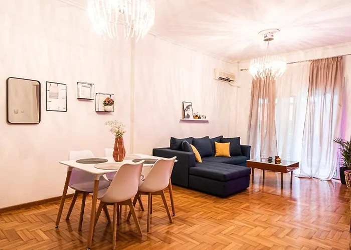 Lilly\'S House